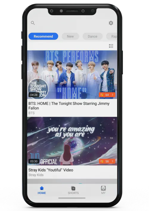 DicToc KPOP app showing K-POP videos and lyric games
